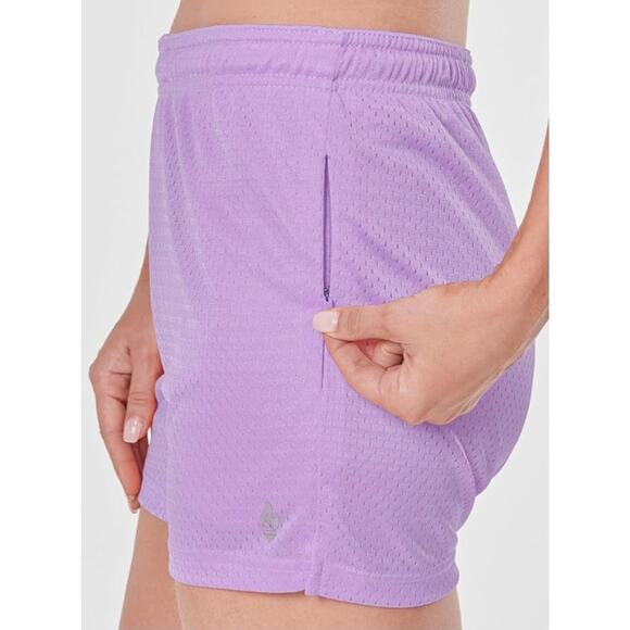 Bundle Of 4 Athletic Women's Mesh Shorts Quick Dry Zip Pockets - Picture 2 of 8